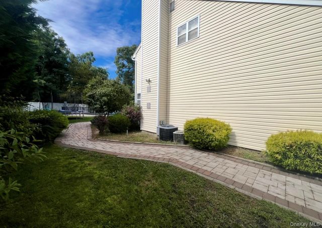37 Howard Drive, Coram, NY 11727