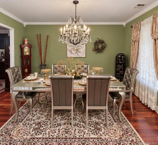 37 Howard Drive, Coram, NY 11727