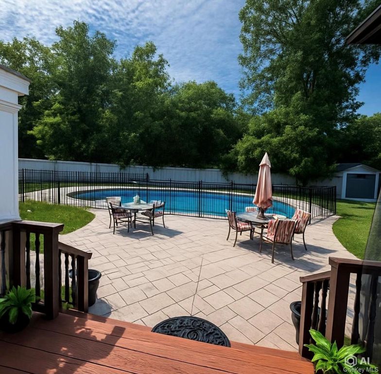 37 Howard Drive, Coram, NY 11727 — photo 5