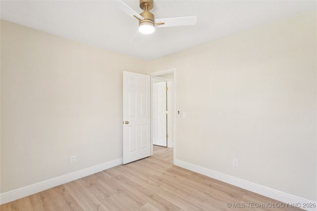 11229 S Nandina Avenue, Jenks, OK 74037