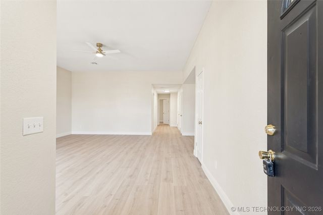 11229 S Nandina Avenue, Jenks, OK 74037