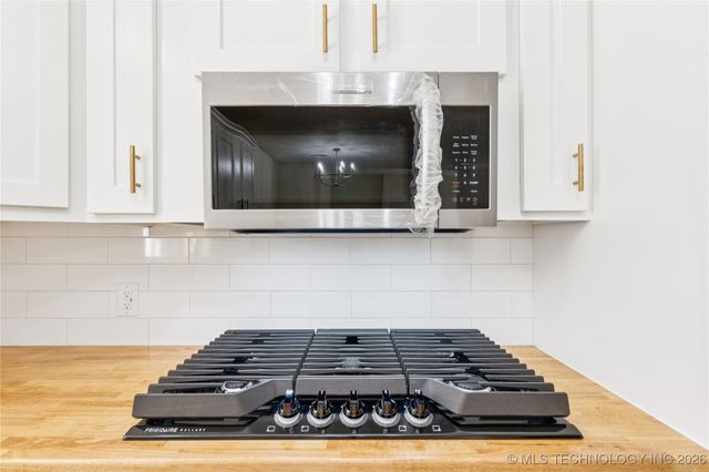 11229 S Nandina Avenue, Jenks, OK 74037