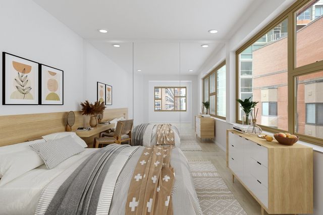 247 E Chestnut Street 2004, Chicago, IL 60611