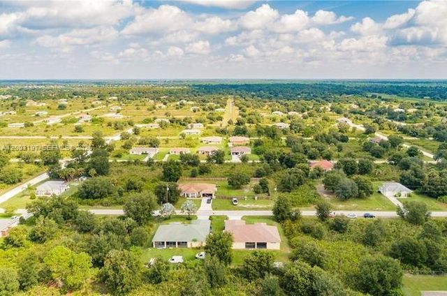 2611 65 st, Lehigh Acres, FL 33971