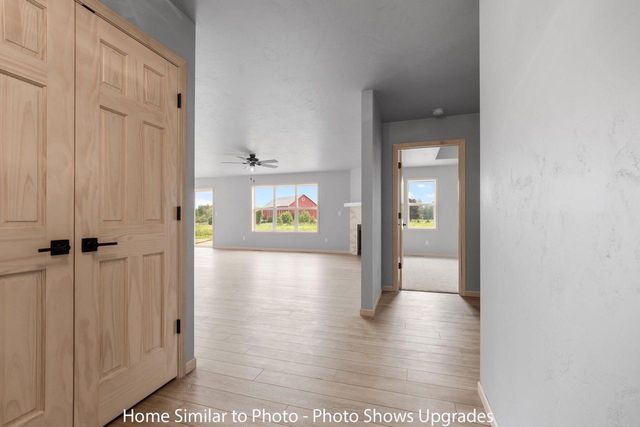 1731 BETTY JEAN LANE, Green Bay, WI 54313