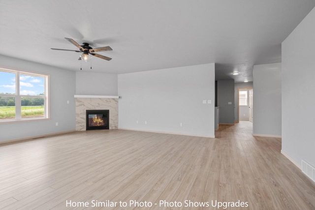 1731 BETTY JEAN LANE, Green Bay, WI 54313