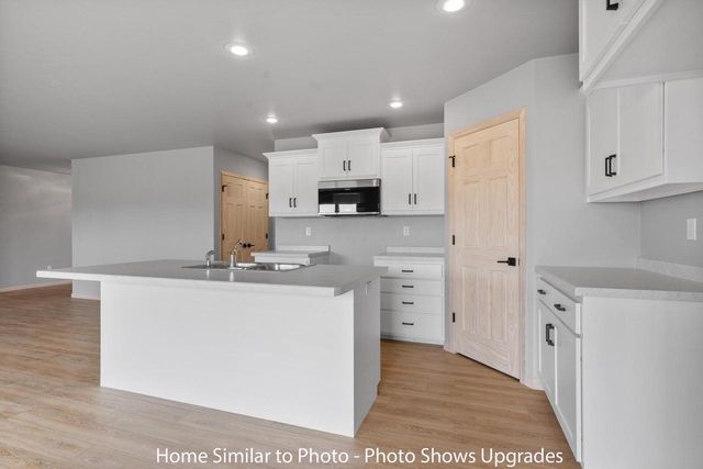 1731 BETTY JEAN LANE, Green Bay, WI 54313
