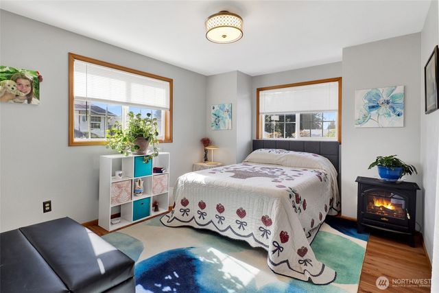 1048 Edgewater Lane, Lynden, WA 98264
