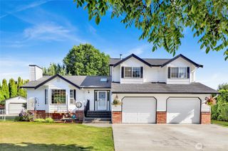 1048 Edgewater Lane, Lynden, WA 98264