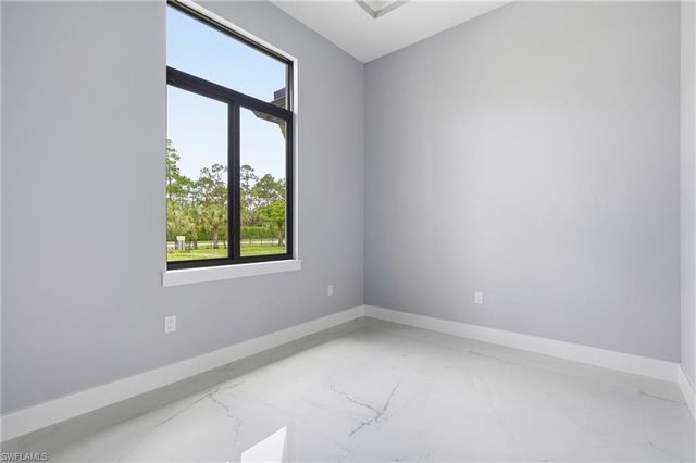 498 Wilson BLVD S, Naples, FL 34117