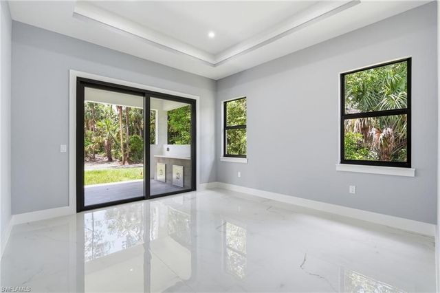 498 Wilson BLVD S, Naples, FL 34117