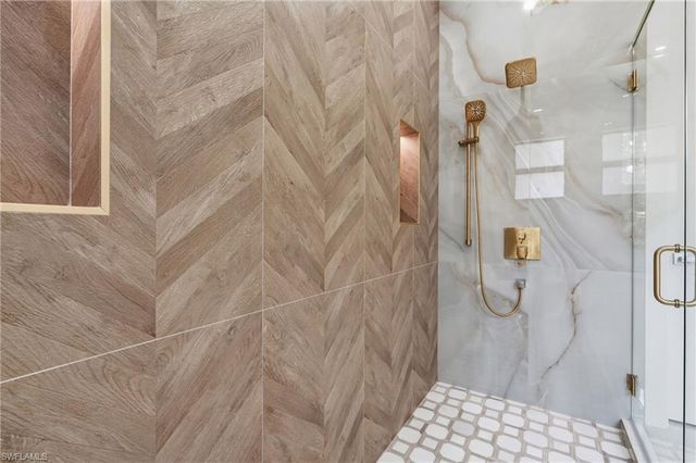 498 Wilson BLVD S, Naples, FL 34117