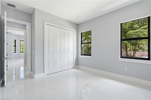 498 Wilson BLVD S, Naples, FL 34117