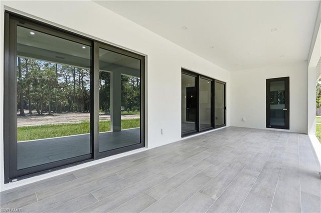 498 Wilson BLVD S, Naples, FL 34117