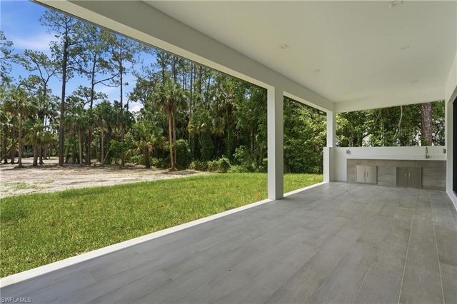 498 Wilson BLVD S, Naples, FL 34117