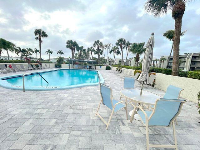 4070 Tivoli Court 202, Lake Worth, FL 33467