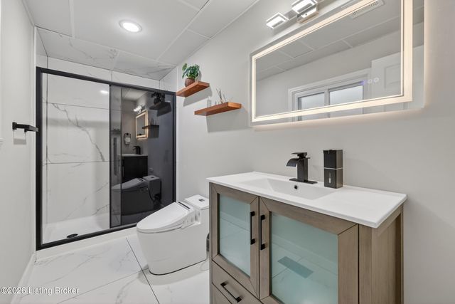 608 Iroquois Ave, Louisville, KY 40214