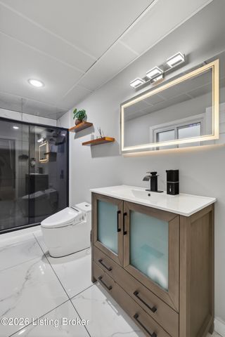 608 Iroquois Ave, Louisville, KY 40214