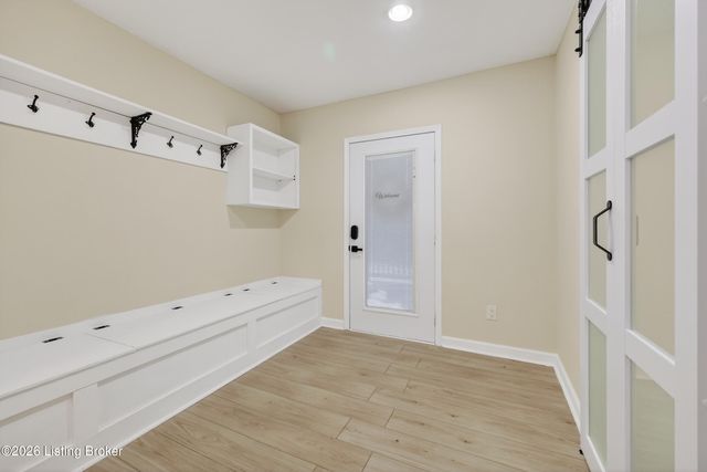 608 Iroquois Ave, Louisville, KY 40214