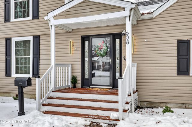 608 Iroquois Ave, Louisville, KY 40214