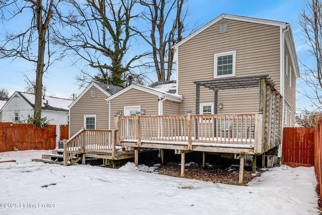 608 Iroquois Ave, Louisville, KY 40214