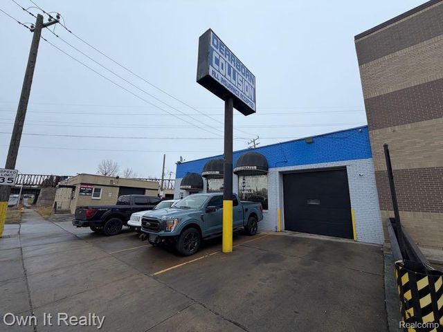 5410 Oakman Boulevard, Dearborn, MI 48126