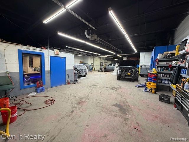 5410 Oakman Boulevard, Dearborn, MI 48126