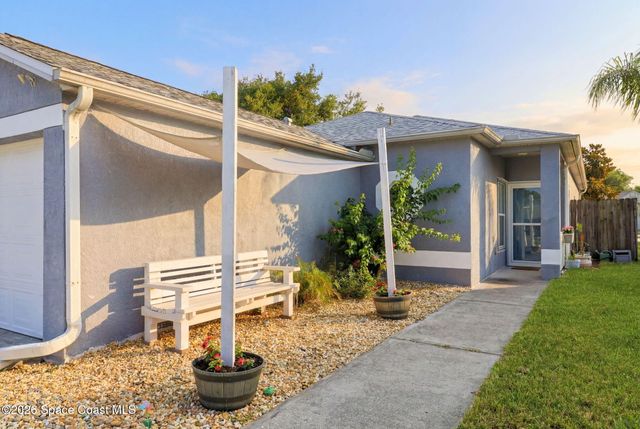 2343 Misty Way Lane, Melbourne, FL 32935
