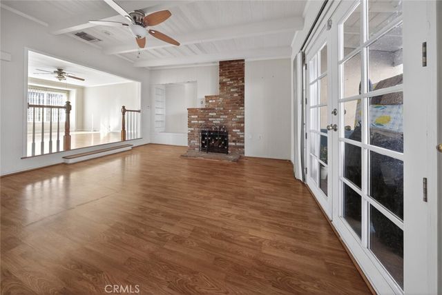 15439 Hart Street, Van Nuys, CA 91406