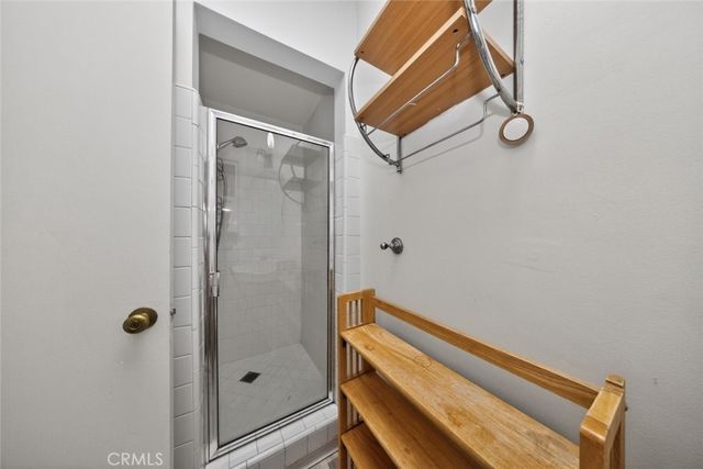 15439 Hart Street, Van Nuys, CA 91406