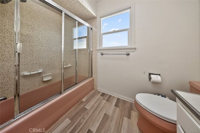 15439 Hart Street, Van Nuys, CA 91406