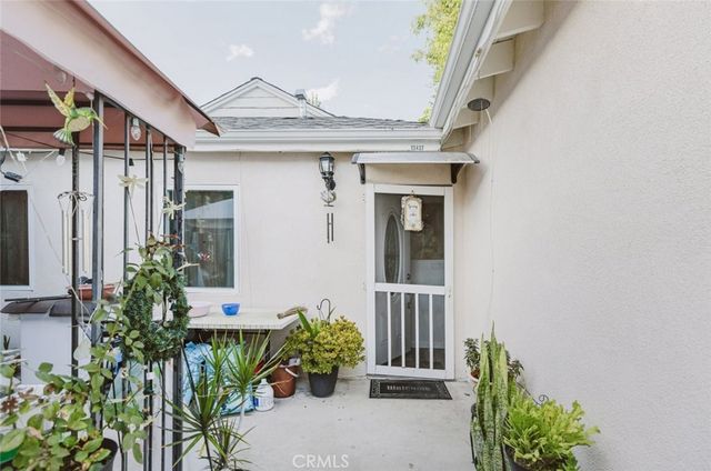 15439 Hart Street, Van Nuys, CA 91406