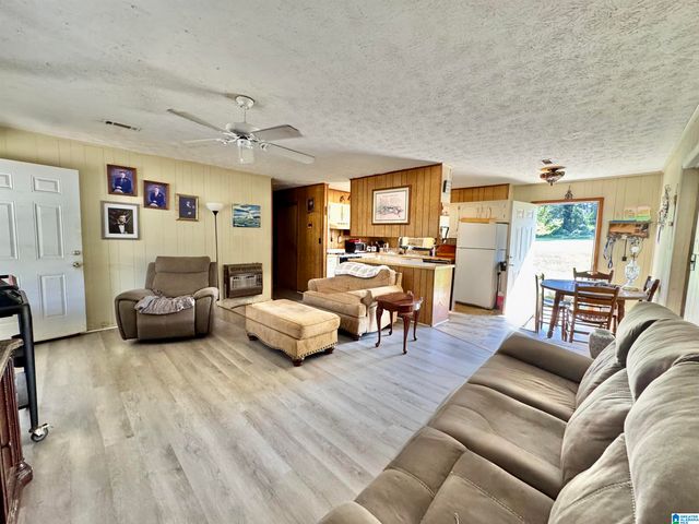 221 GEOFF LANE, Anniston, AL 36201