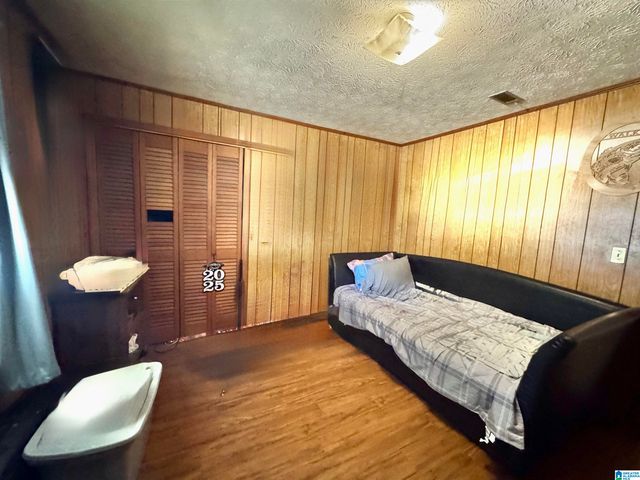 221 GEOFF LANE, Anniston, AL 36201