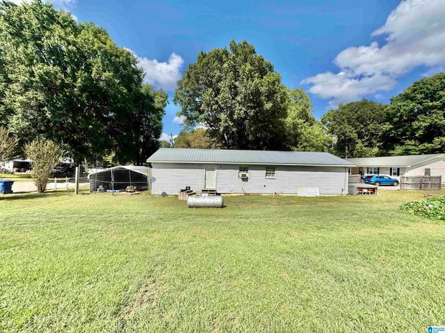 221 GEOFF LANE, Anniston, AL 36201