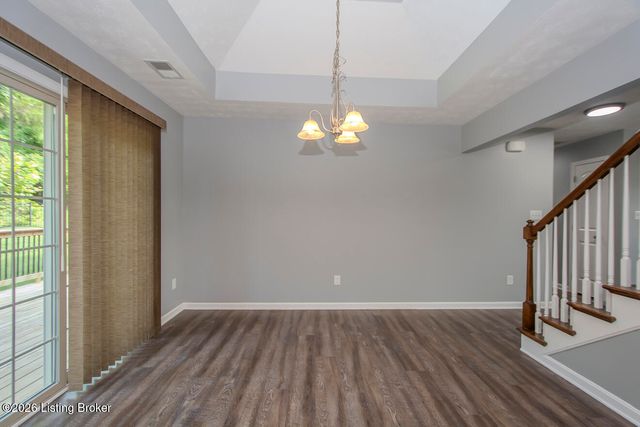 16420 Taunton Vale Rd, Louisville, KY 40245