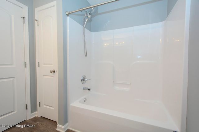 16420 Taunton Vale Rd, Louisville, KY 40245