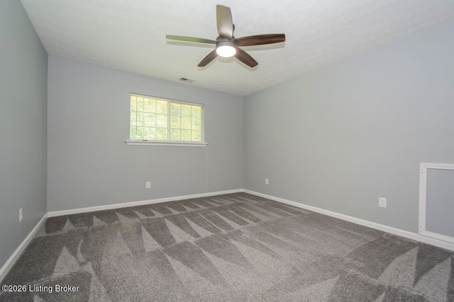 16420 Taunton Vale Rd, Louisville, KY 40245
