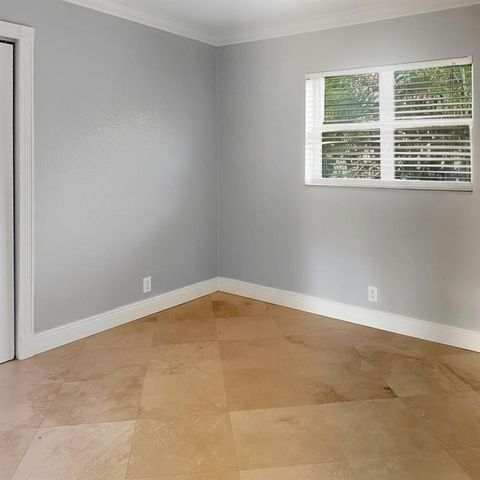 51 NE 24th Street 6, Wilton Manors, FL 33305