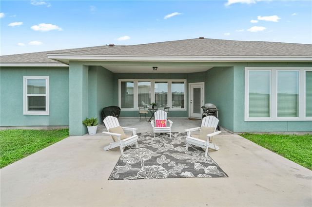 14230 Bowman Ct, Robstown, TX 78380