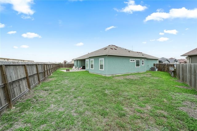 14230 Bowman Ct, Robstown, TX 78380