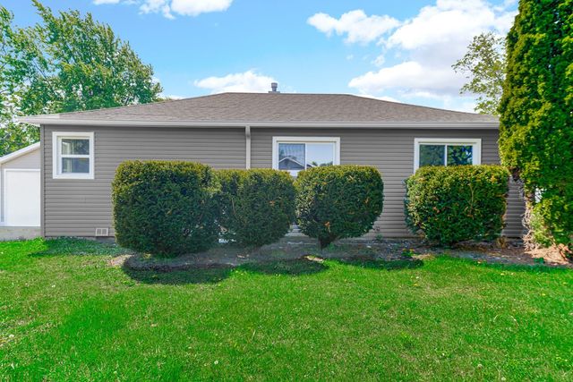 6409 W 85th Place, Burbank, IL 60459
