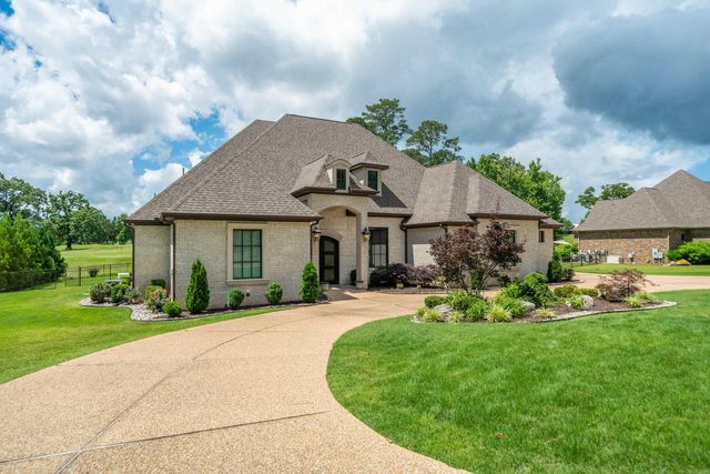 216 Arlington Park Court, Hot Springs, AR 71901