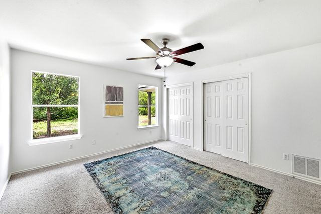 148 Pearl Lake DR, Kyle, TX 78640