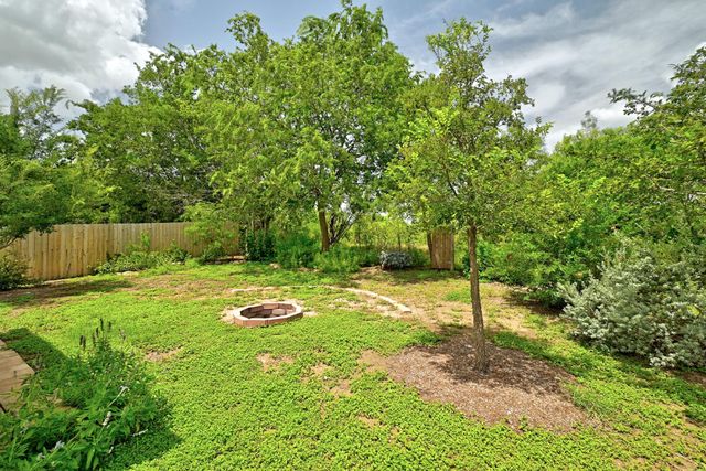 148 Pearl Lake DR, Kyle, TX 78640