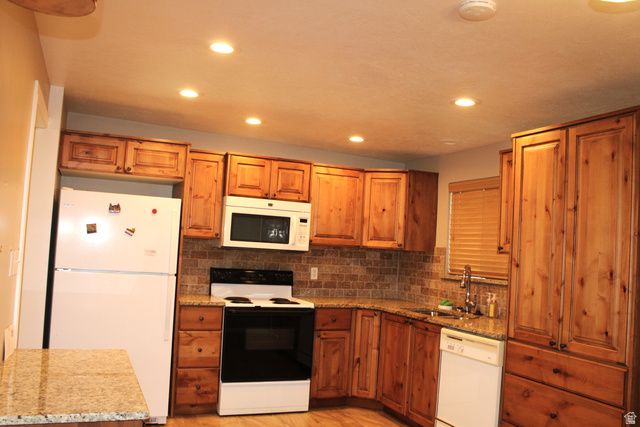 5202 S 2675 W, Roy, UT 84067