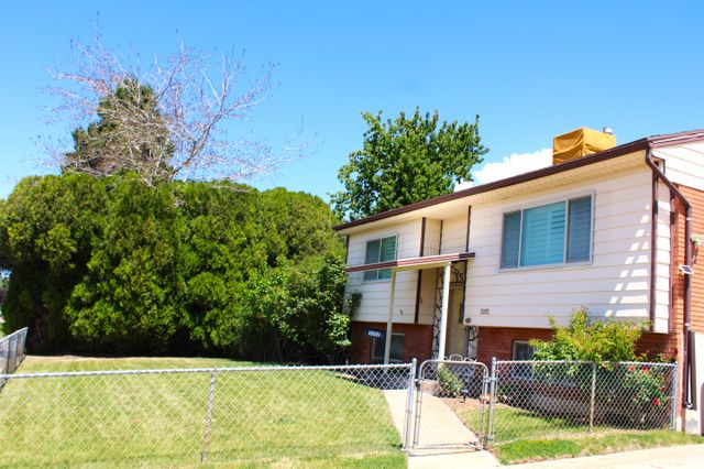 5202 S 2675 W, Roy, UT 84067