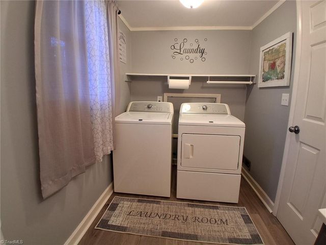 206 BESSEMER Court, King, NC 27021