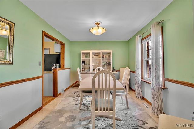 3703 West River Road, Grand Island, NY 14072