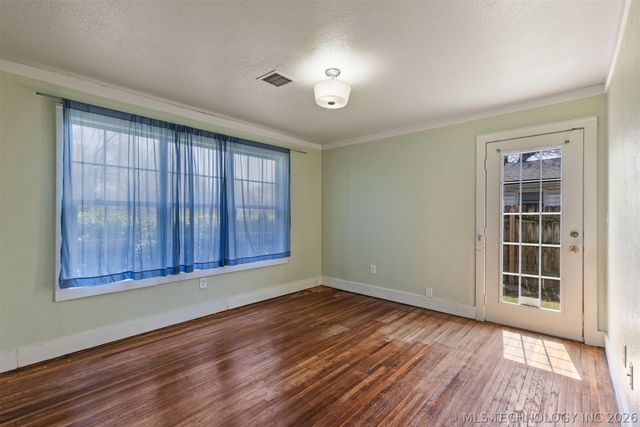 1536 S Atlanta Place, Tulsa, OK 74104